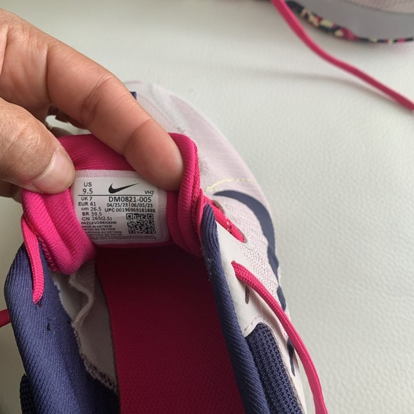 Nike Shoes Women Size 9.5 Juniper Trail 2 Running lace up Platinum Violet Pink - Picture 4 of 5